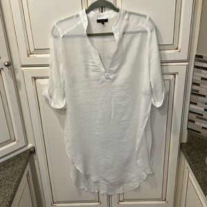 Anthropologie Aakaa White Top/Cover Up SZ Medium